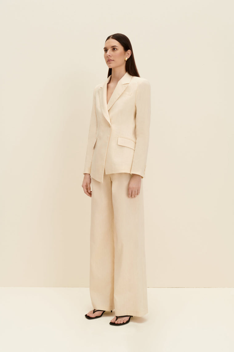 Tailored wide-leg pants in Sandy Beige