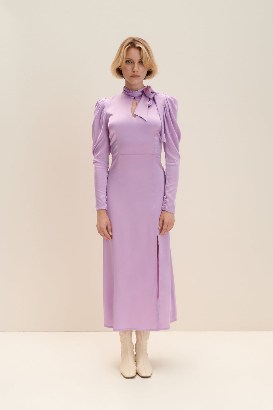 Tie-detailed dress in Lilac