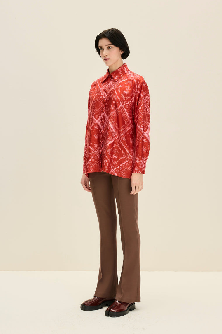 Silk oversized shirt in Lovestruck Print