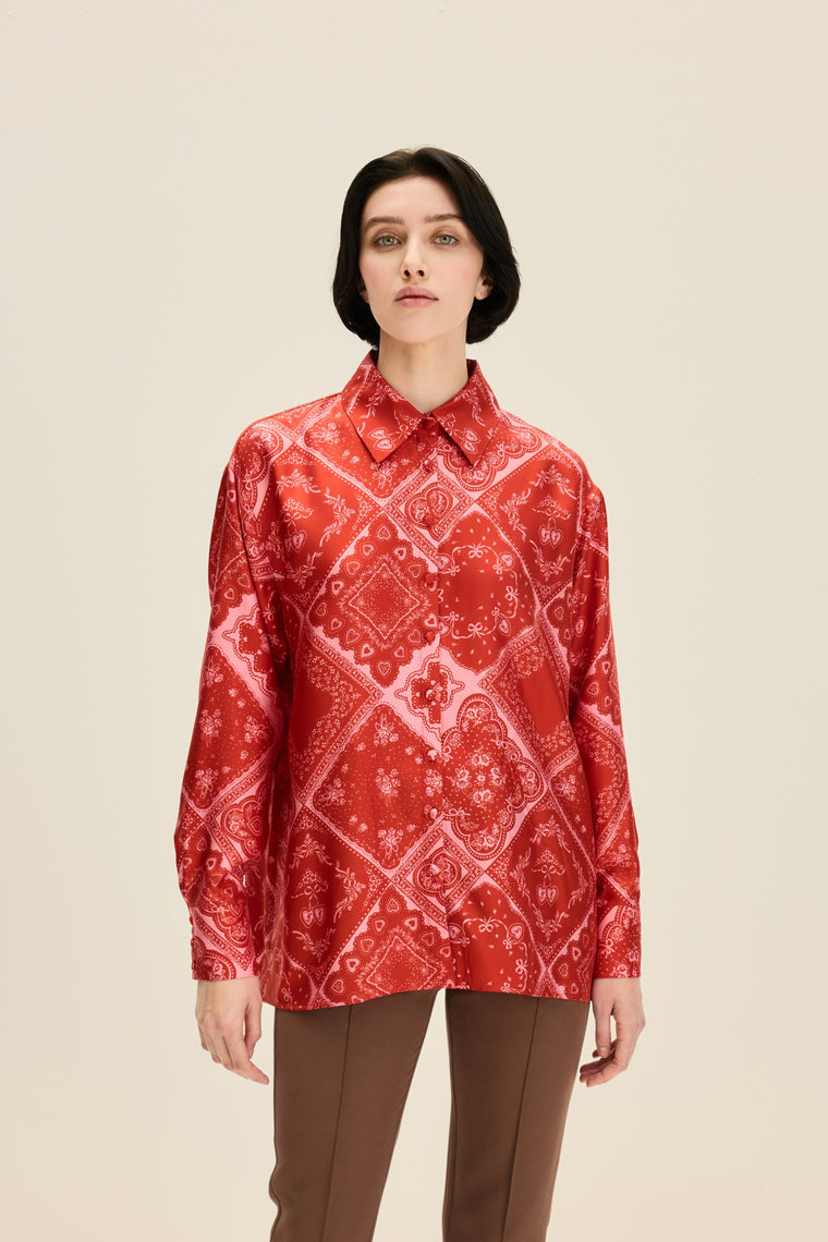 Silk oversized shirt in Lovestruck Print