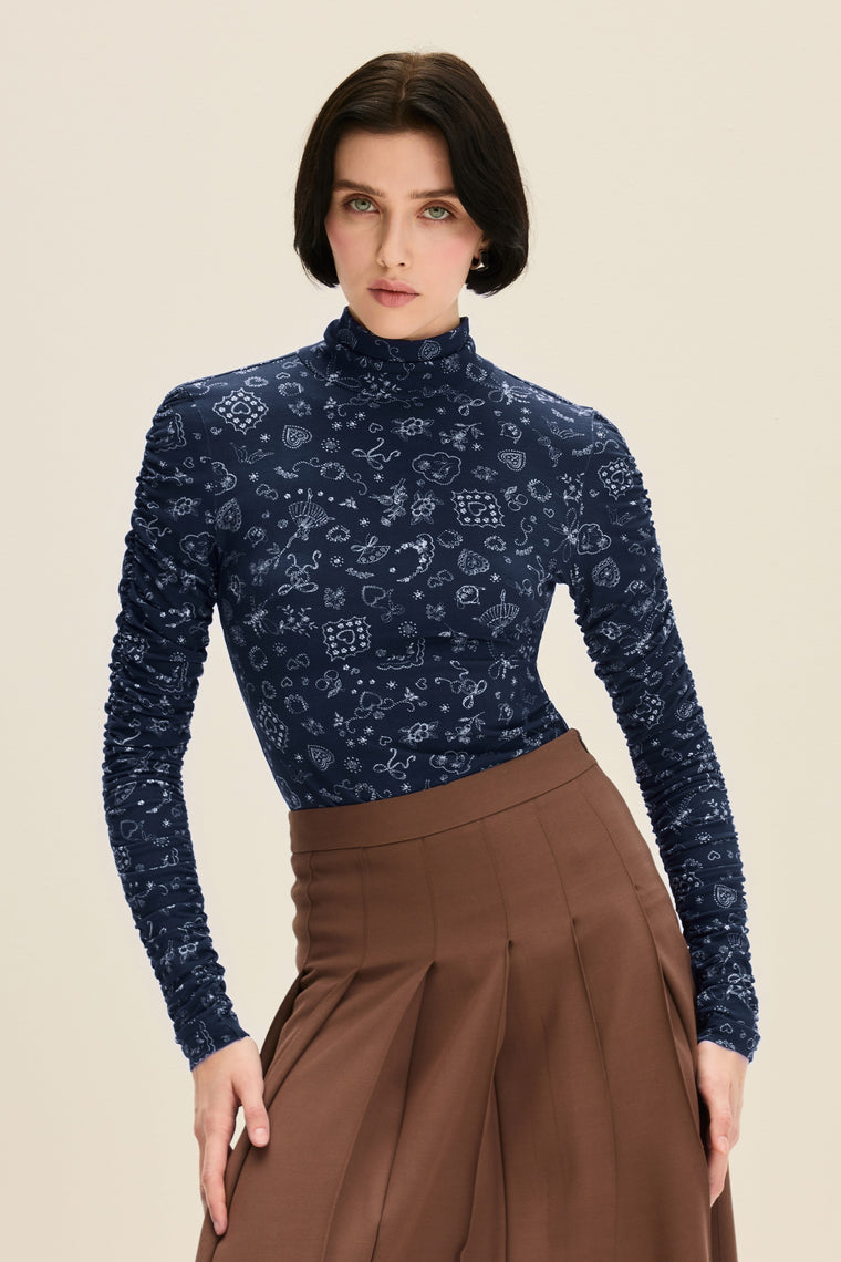 Long sleeve turtleneck in Ballerina Navy Print