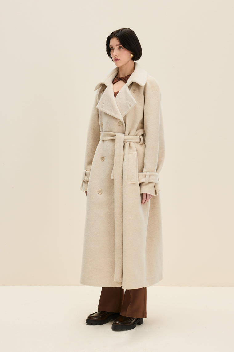 Oversized coat in Champagne Beige