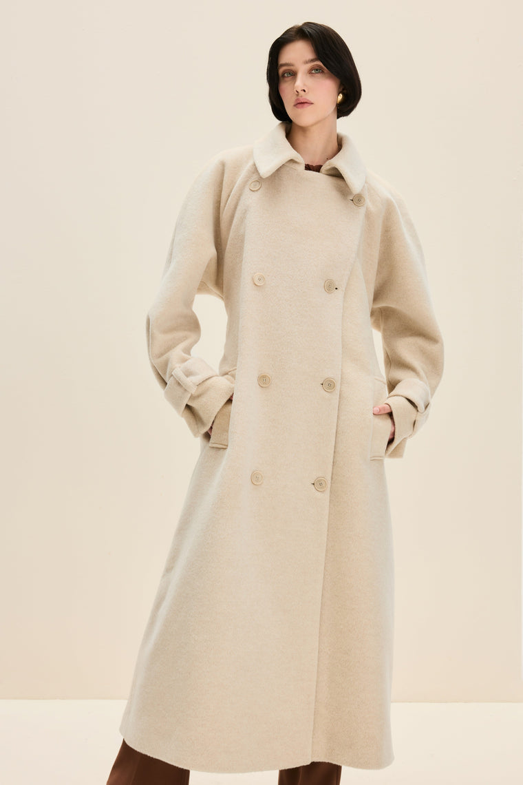 Oversized coat in Champagne Beige